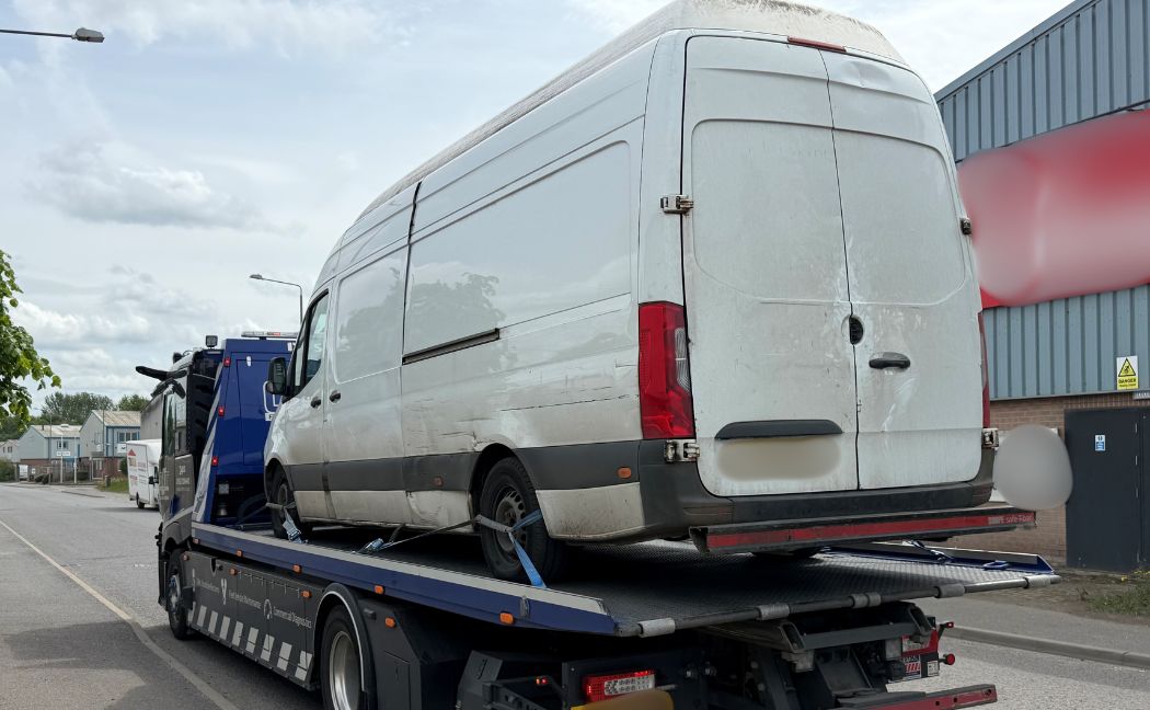 Op Tramline Overloaded Van (May 26).jpg