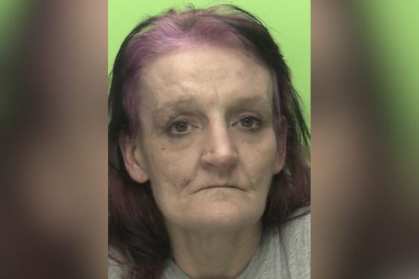 Nottingham city crime: Police release images of nine most wanted suspects Lisa Marie Owen (2).jpg