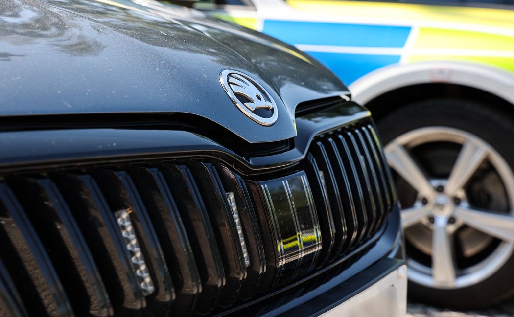 unmarked Skoda