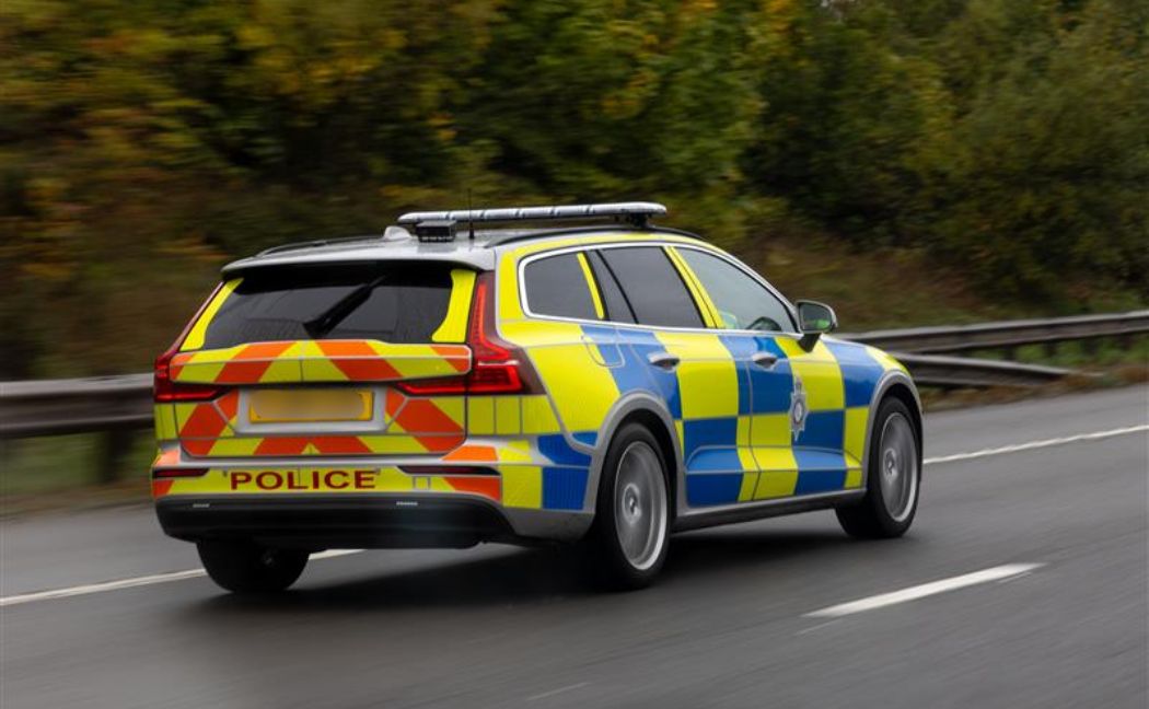 Scottish Police Rpu HGV cab used to reduce motorway deaths and injuries | Nottinghamshire ...